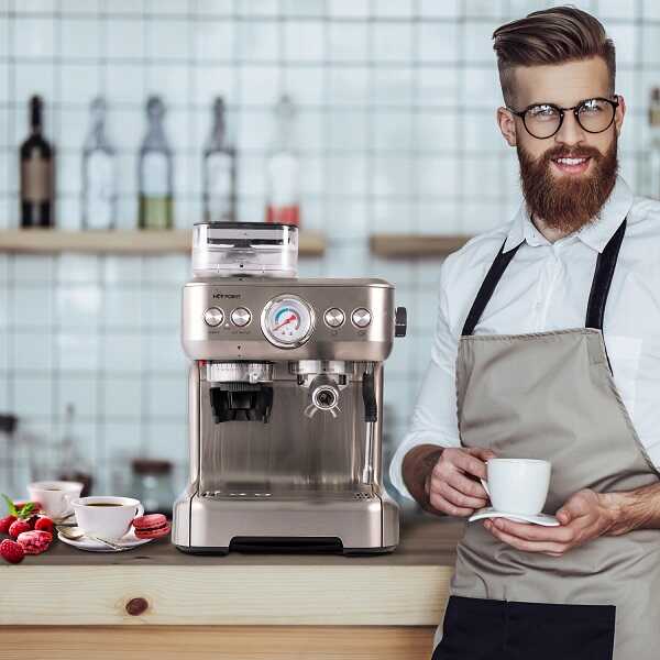 HOTPOINT ESPRESSO MACHINE (2)